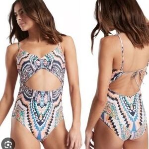 ATHLETA NWT Desert Geo Cut OutOne Piece Aztec Boho Swim Suit Bathing Suit Small